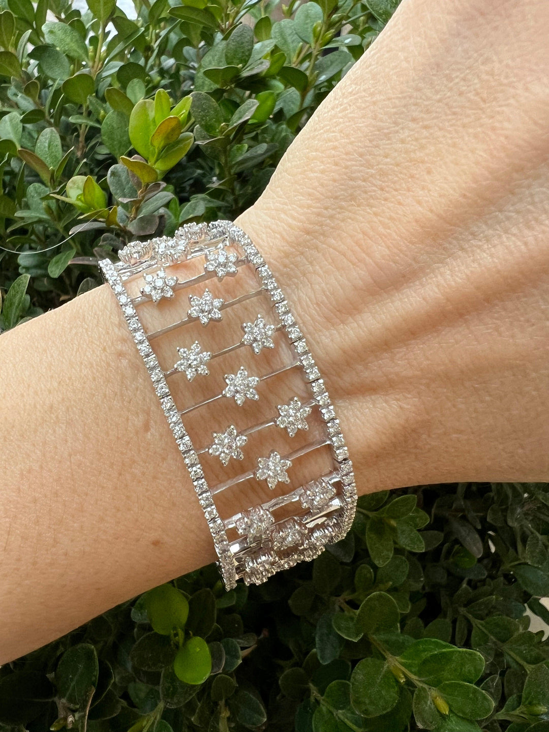 Sidalo bracciale Fiori oro bianco 18kt diamanti 0137BR - Capodagli 1937