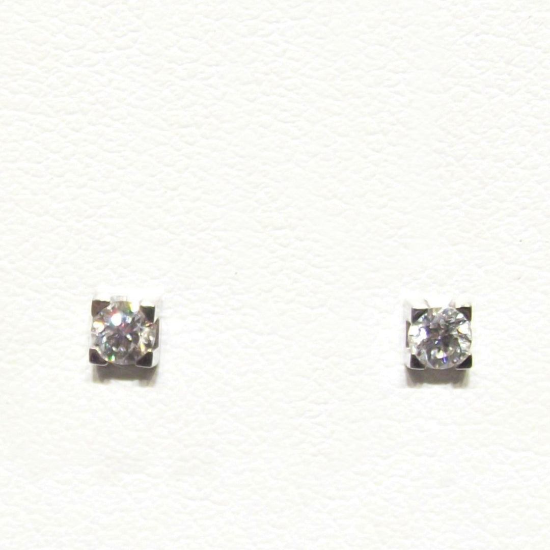 أقراط Davite & Delucchi Point Light 18kt الماس 0.50ct VS G BB8283-50