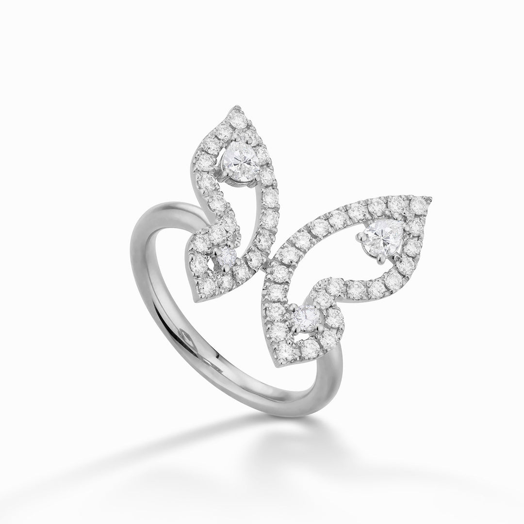 Golay خاتم الفراشة الصغيرة مع قطرة الماس